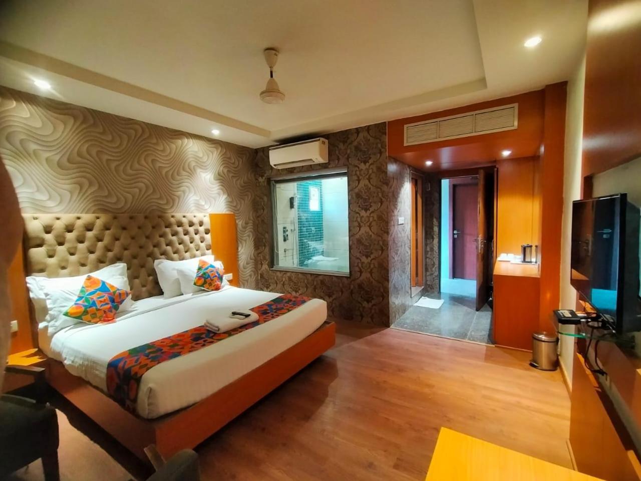 Hotel Yatri Nagpur Bagian luar foto